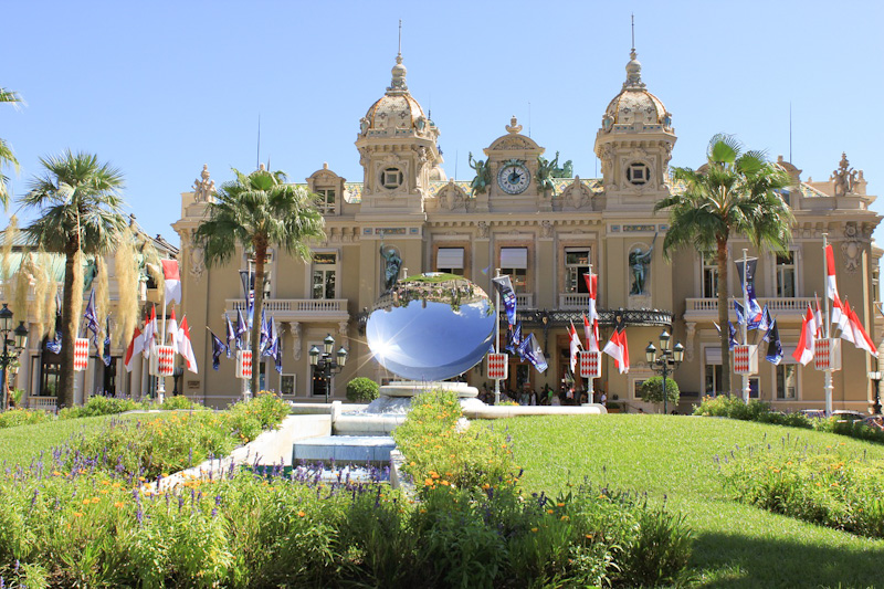 what to visit in Monaco in 1 day: the casino