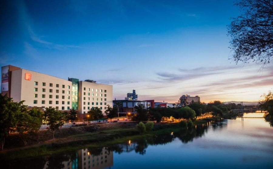 Hôtel situé hors des quartiers dangereux de Culiacan