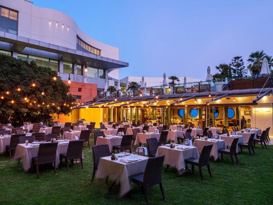 Hôtel loin des quartiers à éviter à Izmir