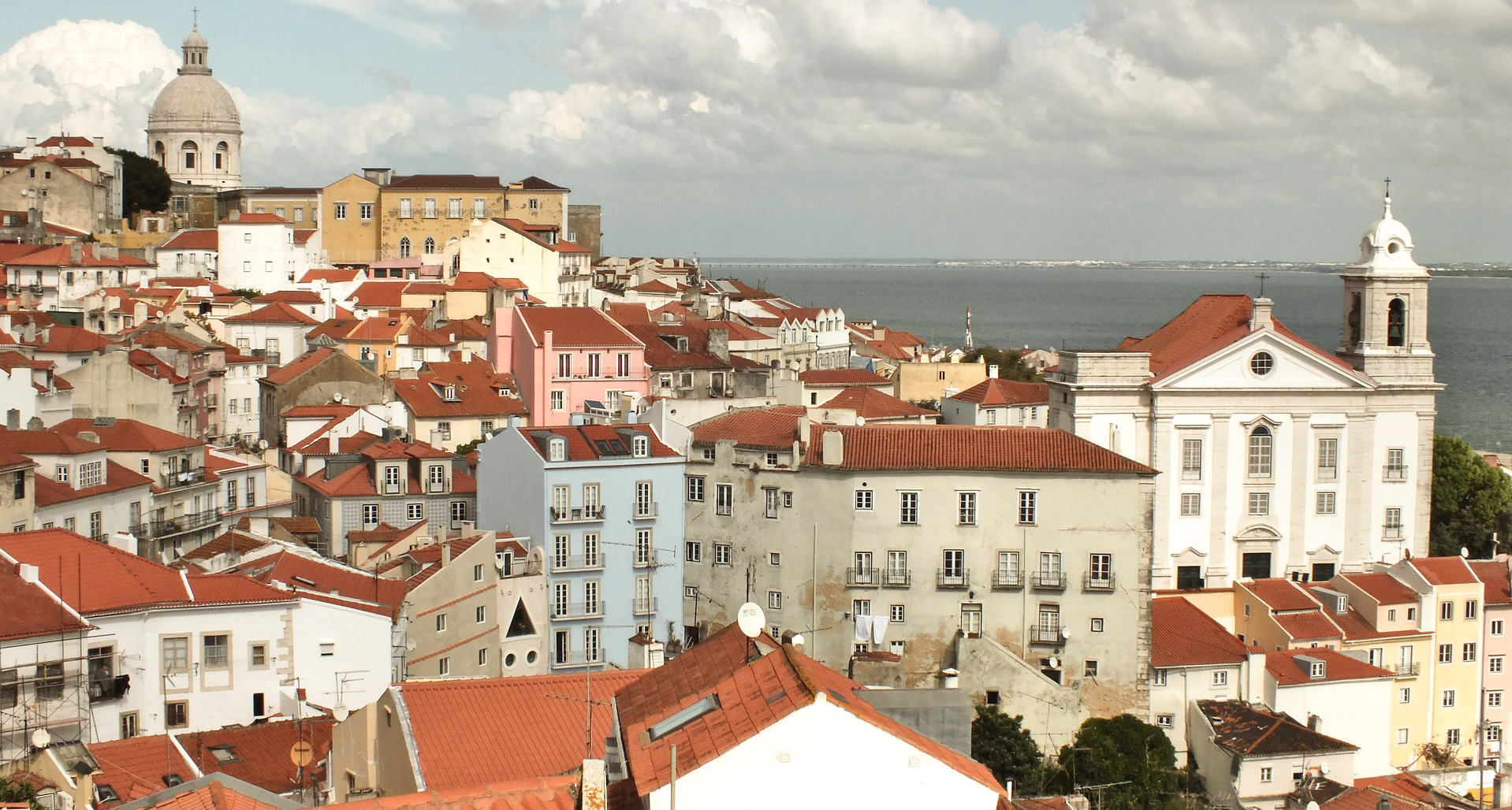 Neighborhoods to avoid in Lisbon and best areas to stay