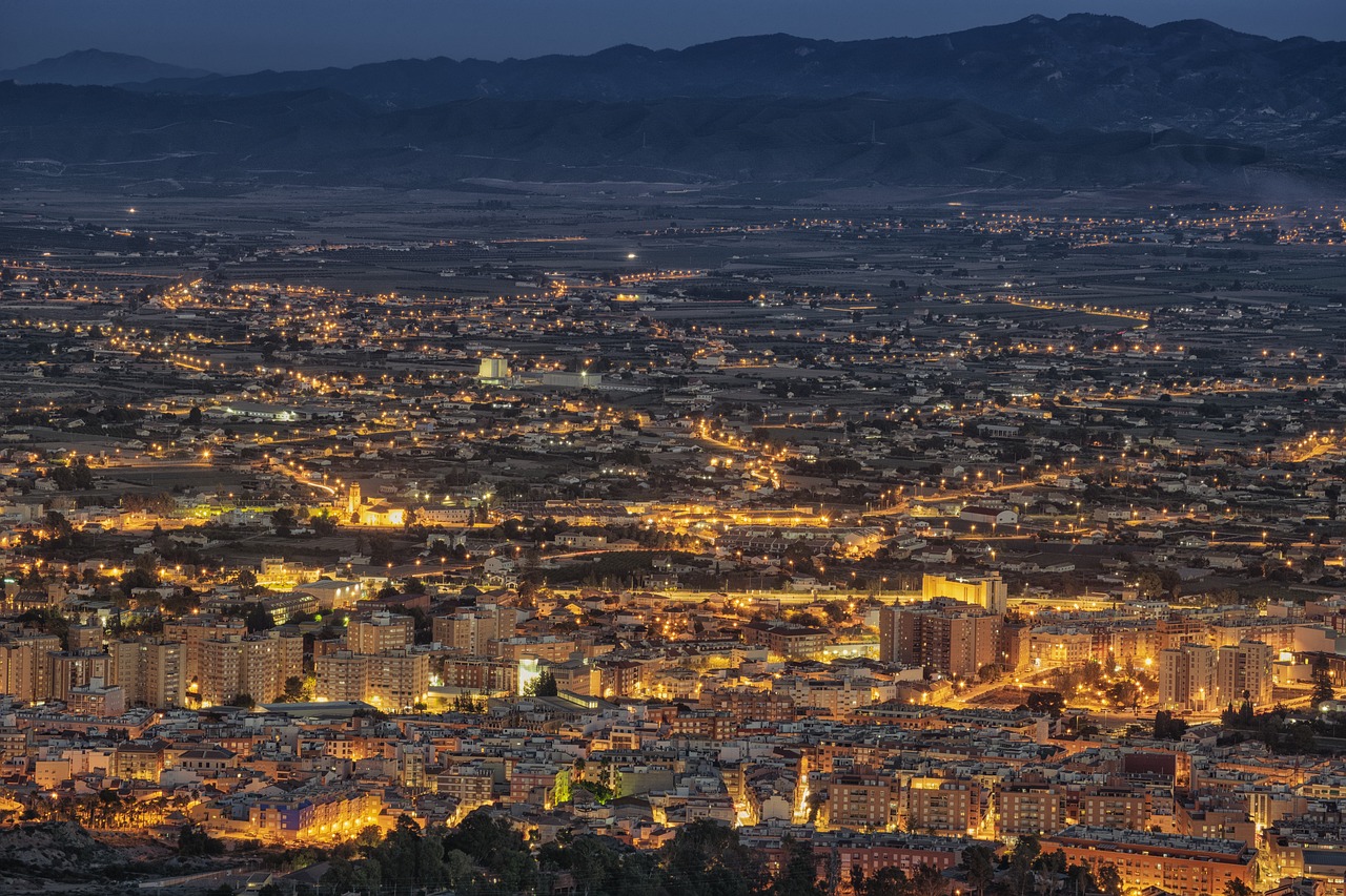 Neighborhoods to avoid in Murcia and the best places to stay