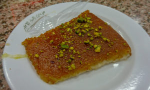 Kenafeh tasting in Amman's best pastry shop