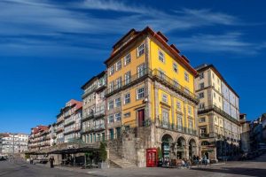 Hôtel recommandé dans quartier sûr de Porto