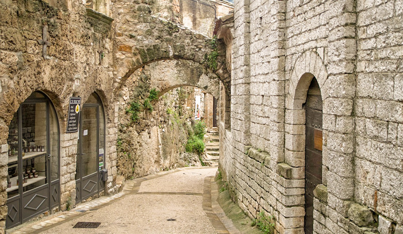 Saint Guilhem le Désert - Village de Mourèze